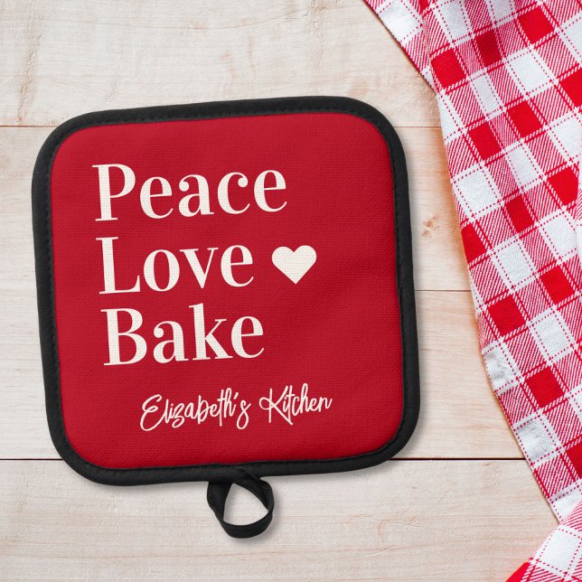 Fun Baker Personalised Red Pot Holder (Creator Uploaded)