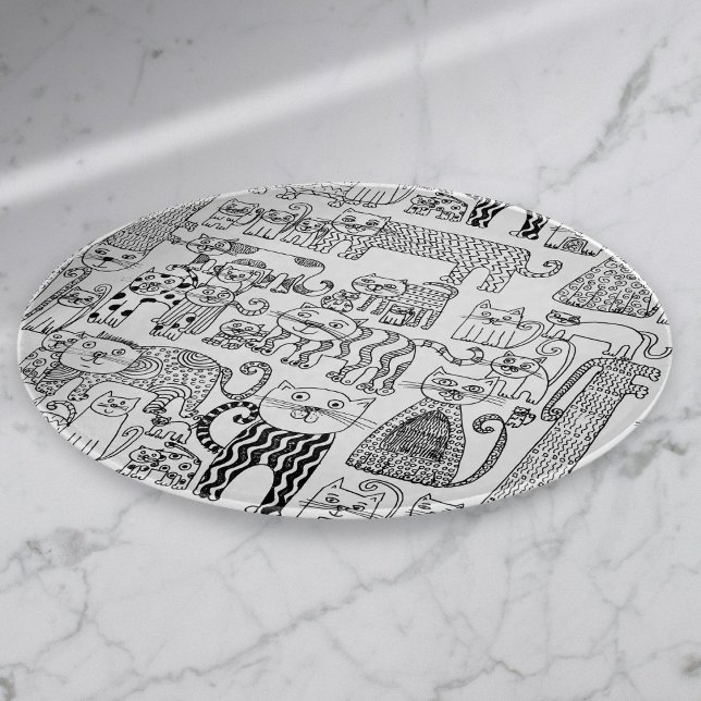 Fun Black and White Cats And Kittens Cutting Board (Fun Black and White Cats And Kittens Cutting Board)