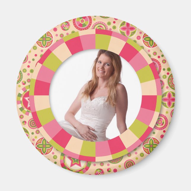 Fun Circle frame - pink leaf on pattern Magnet (Front)