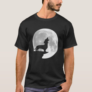 Fun Dachshund Howling Full Moon Halloween T-Shirt
