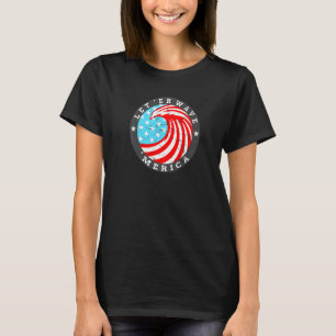 Fun July 4th Us Flag Ocean Artwork Let Her Wave A T-Shirt