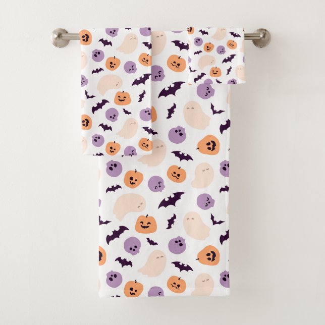 Fun Kids Halloween Pattern Bath Towel Set (Insitu)
