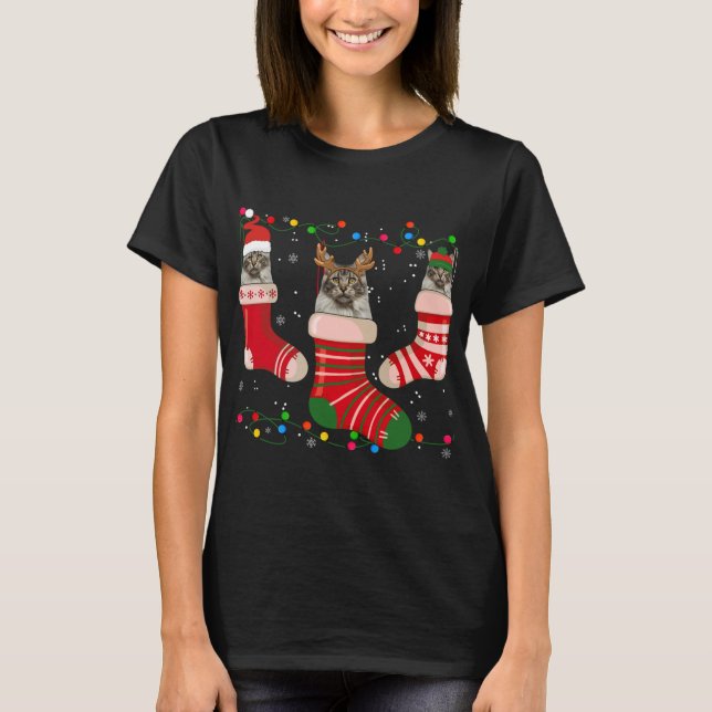 Fun Maine Coon Stocking Christmas Light Socks Xmas T-Shirt (Front)