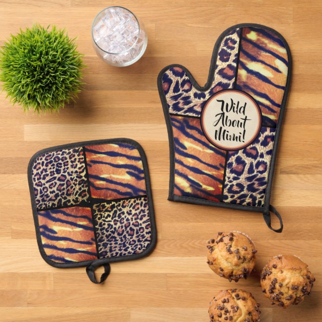 Fun Mimi Gift! Oven Mitt and Pot Holders Oven Mitt & Pot Holder Set (Top Down)