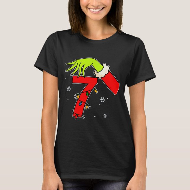 Fun Number 7 Christmas 67 Six Seven Meme Xmas Men  T-Shirt (Front)