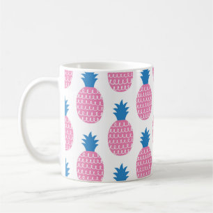 Fun pineapple seamless pattern vintage illustratio coffee mug
