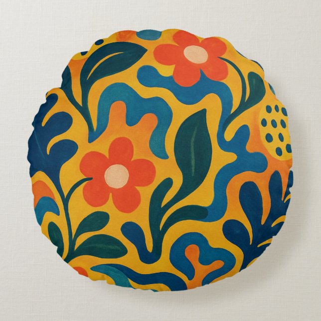 Fun Retro Garden Collage Pattern Motif Round Cushion (Front)