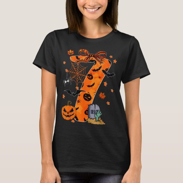 Fun Six Seven 6 7 Meme Design Couples Halloween  T-Shirt (Front)