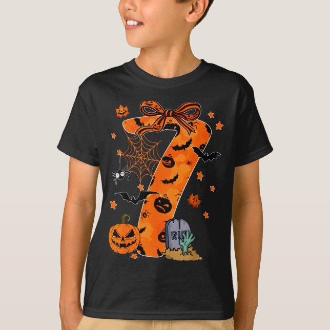 Fun Six Seven 6 7 Meme Design Couples Halloween  T-Shirt (Front)