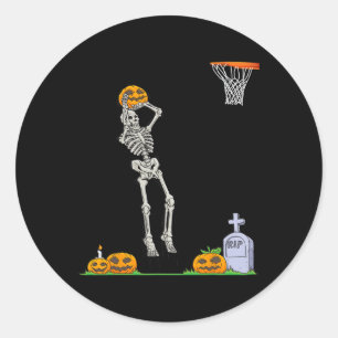 Fun Skeleton Bysketbyll Halloween Pumpkin Classic Round Sticker