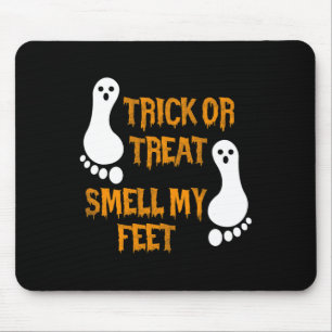 Fun Trick or Treat smell my Feet Halloween Mouse Mat