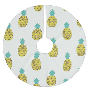 Fun Vintage Pineapple Seamless Illustration. Brushed Polyester Tree Skirt