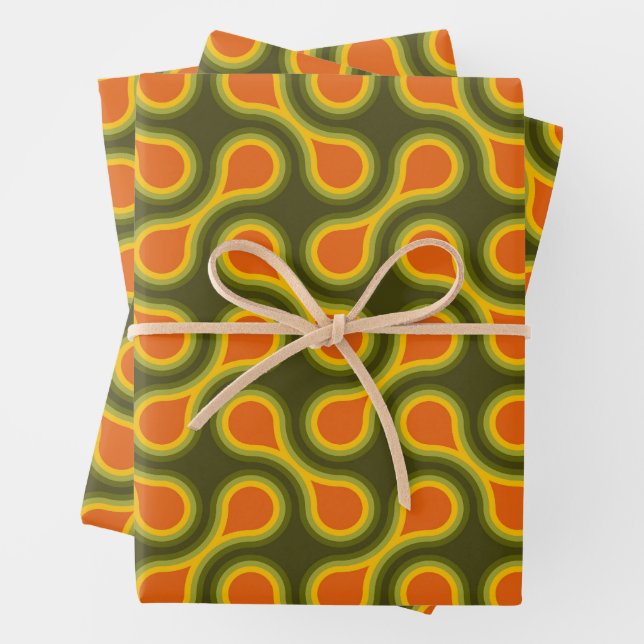 Funky 1970s Metaball Graphic Circle Barbell Green Wrapping Paper Sheet (In situ)