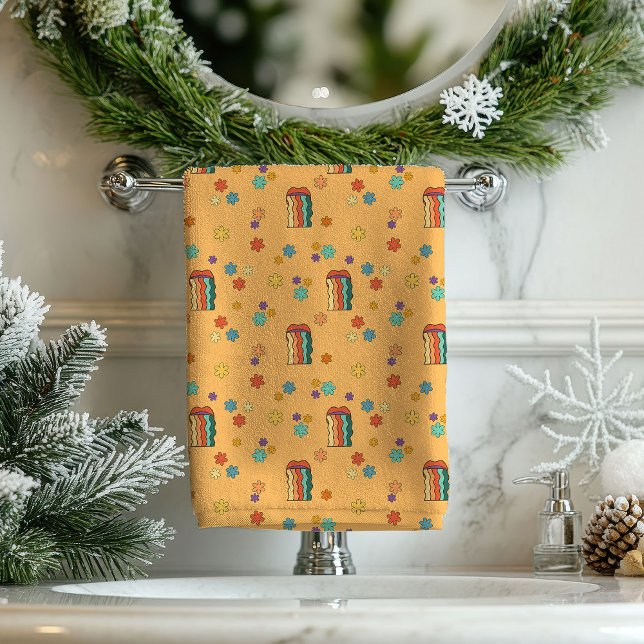 Funky 60s Towel Eclectic Boho Bath Statement (Funky 60s Towel Eclectic Boho Bath Statement)