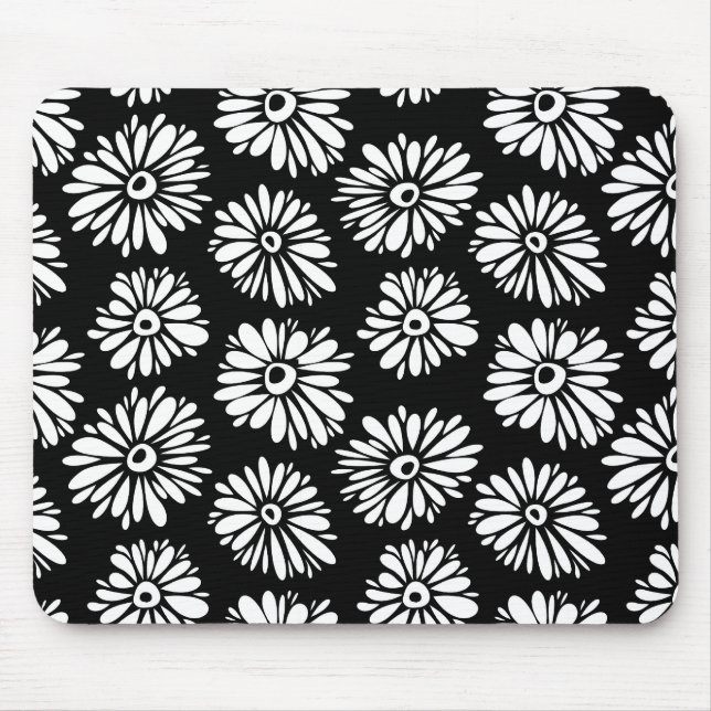 Funky Black and white flowers Mouse Mat (Front)