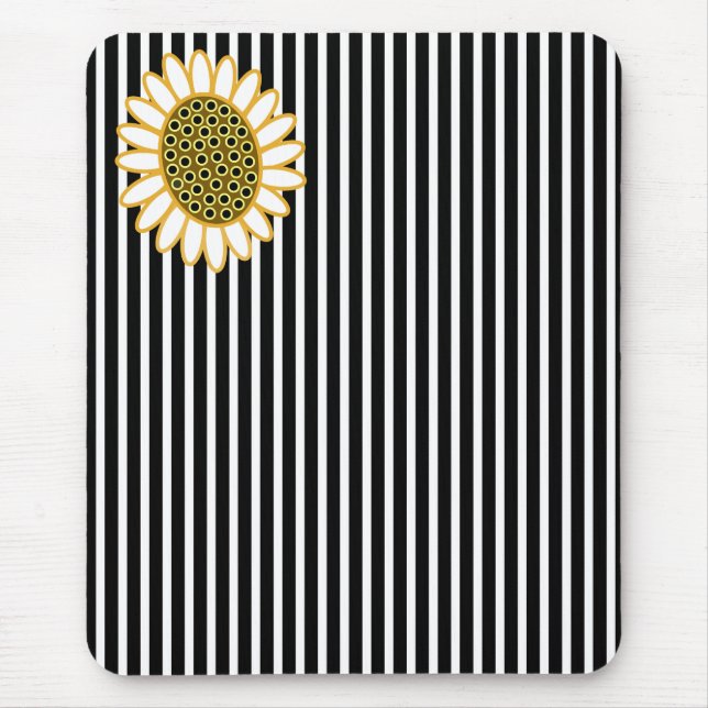 Funky Little Daisy Mouse Mat (Front)