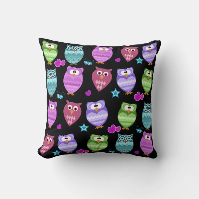 funky owls cushion (Front)