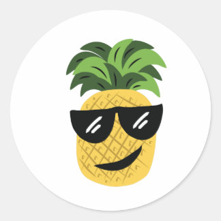 Funky Pineapple Classic Round Sticker