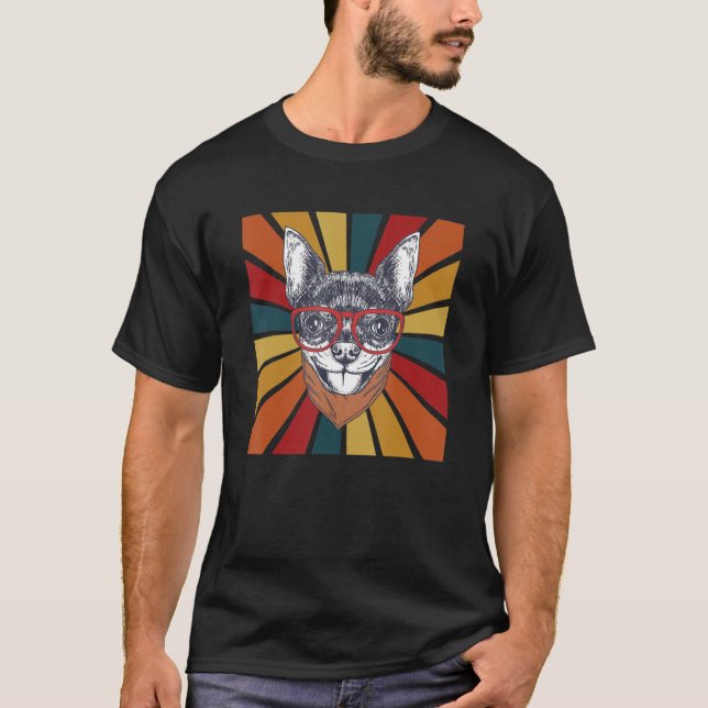 Funky Retro Chihuahua With Sunglasses Colourful De T-Shirt (Front)