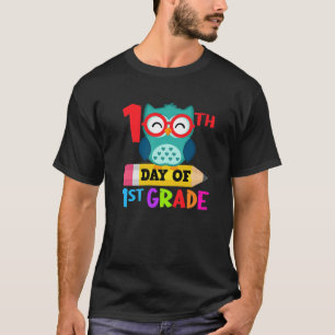 Funny 100th Day Of First Grade Owl Gift Teacher St T-Shirt