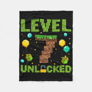 Funny 7th Birthday Boy Gamer Level 7 Unlocked Pixe Fleece Blanket