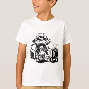 Funny Alien Design For Gamer Couch Gaming Ufo  T-Shirt