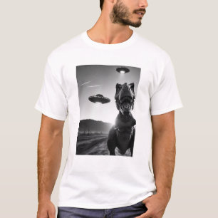 Funny Alien Dinosaur UFO Dinosaur Selfie with UFOs T-Shirt