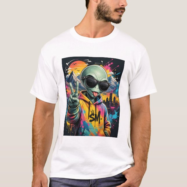 Funny Alien T-Shirt (Front)