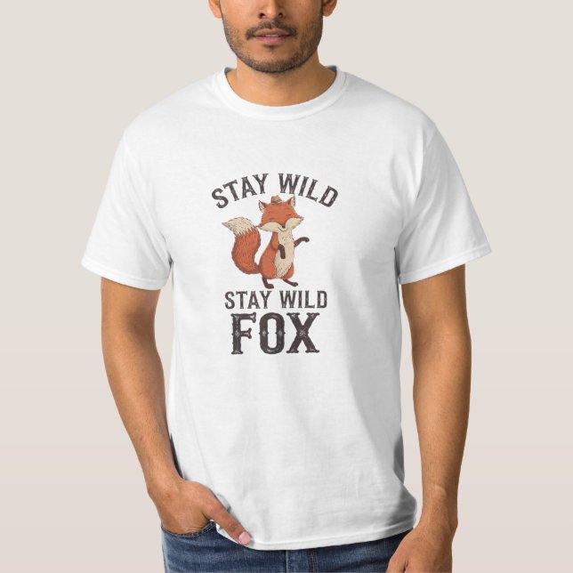 Funny and Cute Fox Lover Graphics T-Shirt (Front)