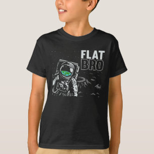 Funny Astronaut Flat Earth Conspiracy Theory Humou T-Shirt