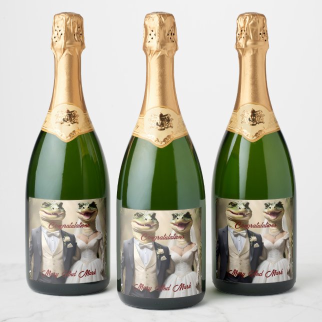 Funny Australian Crocodile Wedding, Sparkling Wine Label (Bottles)