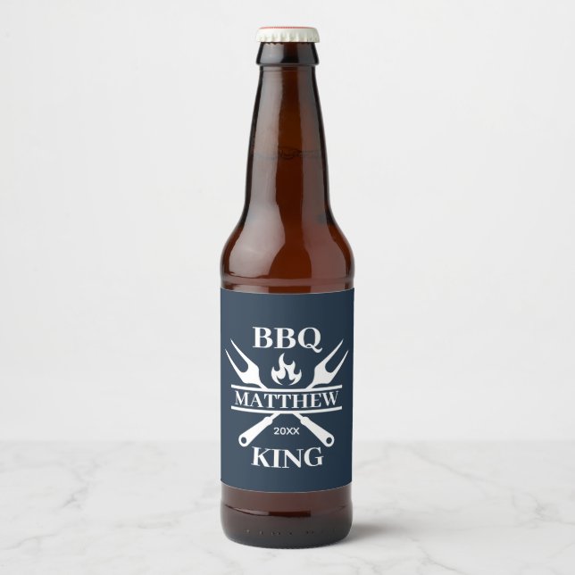 Funny BBQ Grill Master Personalised Barbecue King  Beer Bottle Label (Front)