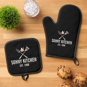 Funny BBQ Personalised Barbecue Kitchen Dining Oven Mitt & Pot Holder Set