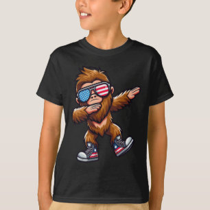 Funny Big Foot Sasquatch 4th Of July T-Shirt