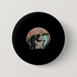 Funny bigfoot alien boop ufo sasquatch retro moon 6 cm round badge