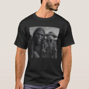 Funny Bigfoot Alien T-Shirt