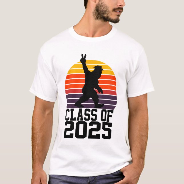 Funny Bigfoot Class of 2025 - Graduation 2025 T-Shirt (Front)