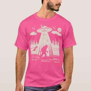 Funny Bigfoot Sasquatch Alien Ufo Loch Ness Monste T-Shirt