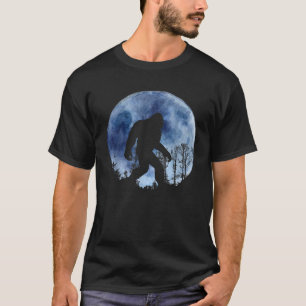 funny bigfoot sasquatch full moon hiking T Shirt