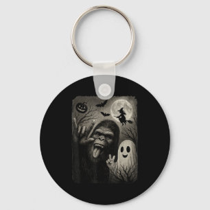 Funny Bigfoot Selfie With Boo Halloween Costume Me Key Ring
