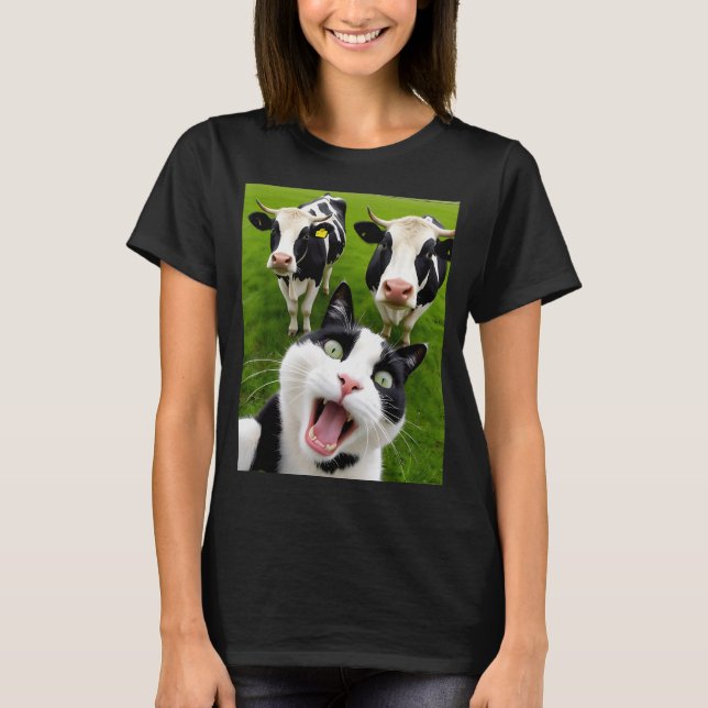 Funny Black And White Cat Cow Selfie  T-Shirt (Front)
