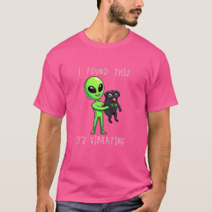 Funny Black Pug Alien I Found This It Vibrating 1 T-Shirt