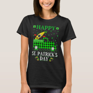 Funny Buffalo Plaid Green Truck Kayaking St. Patri T-Shirt