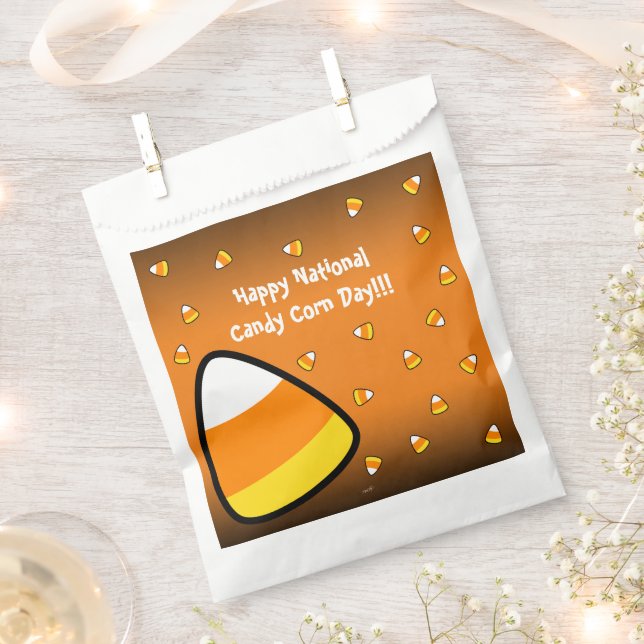 Funny Candy Corn Paper Plate Favour Bags (Clipped)