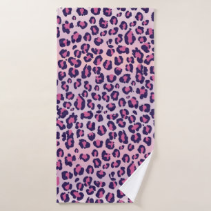 Funny cartoon jaguar pattern. Trendy leopard textu Bath Towel