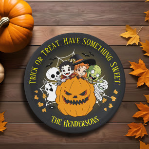 Funny Cartoon Trick or Treat Halloween Paper Plate