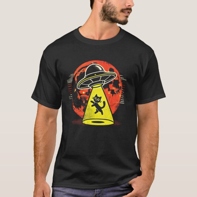 Funny Cat Alien Abduction Retro UFO Encounter Sci- T-Shirt (Front)