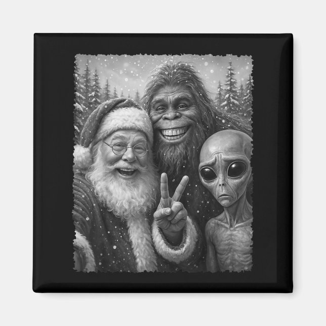 Funny Cat Christmas Bigfoot Alien Santa Snow Selfi Magnet (Front)