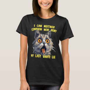 Funny Cat Face with last white Lie Costume T-Shirt