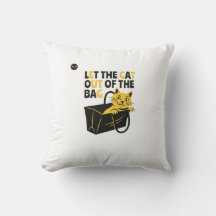 Funny Cat Pun | Let the Cat Out of the Bag | Punde